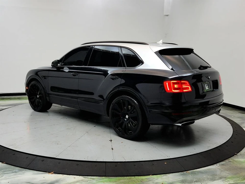2018 Bentley Bentayga - Image 7 of 31