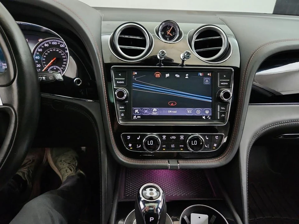 2018 Bentley Bentayga - Image 22 of 31