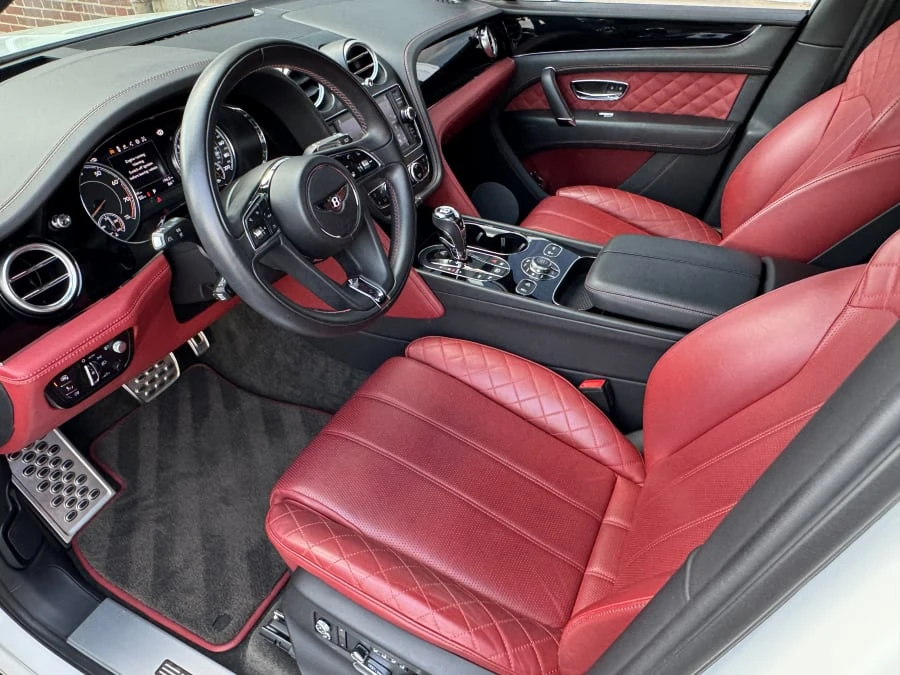 2018 Bentley Bentayga - Image 8 of 11