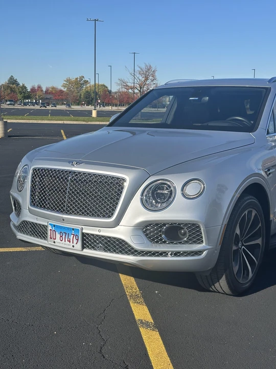 2018 Bentley Bentayga - Image 9 of 31
