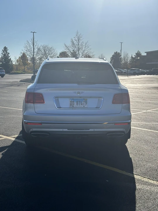 2018 Bentley Bentayga - Image 6 of 31