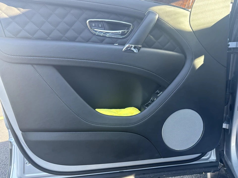 2018 Bentley Bentayga - Image 30 of 31
