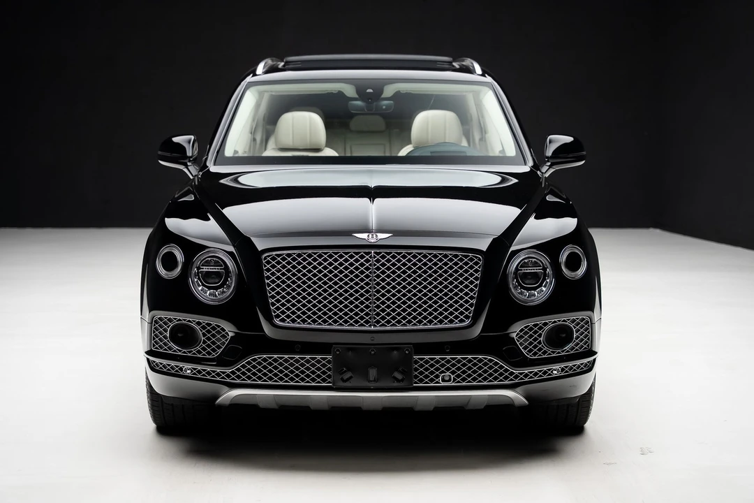 2018 Bentley Bentayga - Image 7 of 31