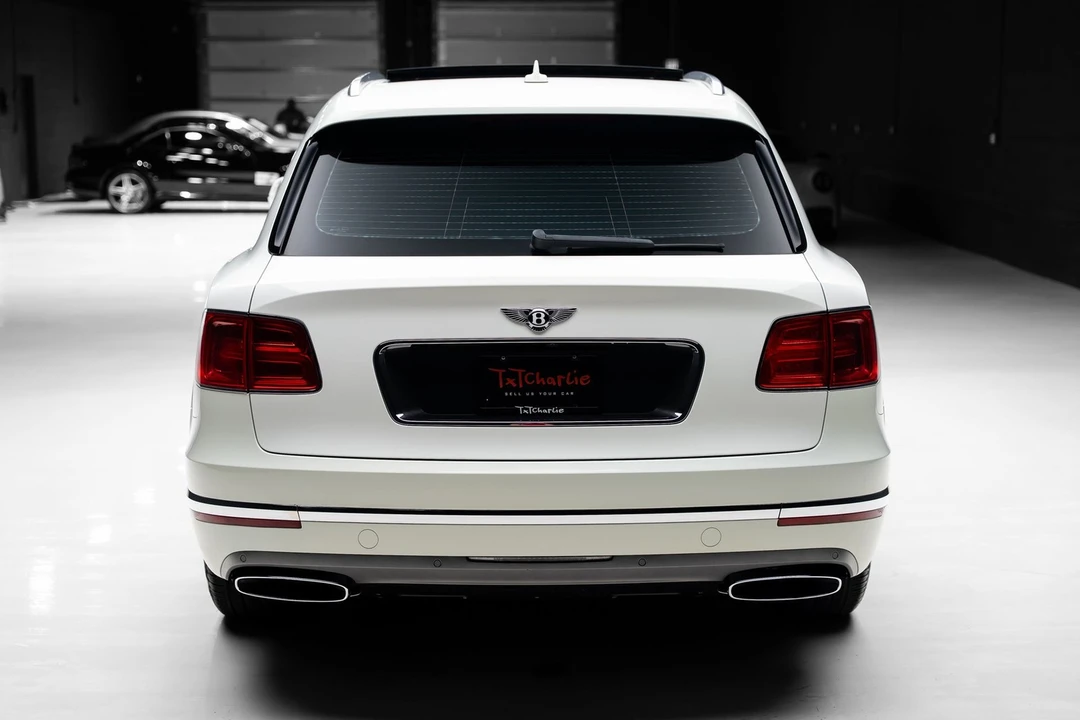 2018 Bentley Bentayga - Image 25 of 31