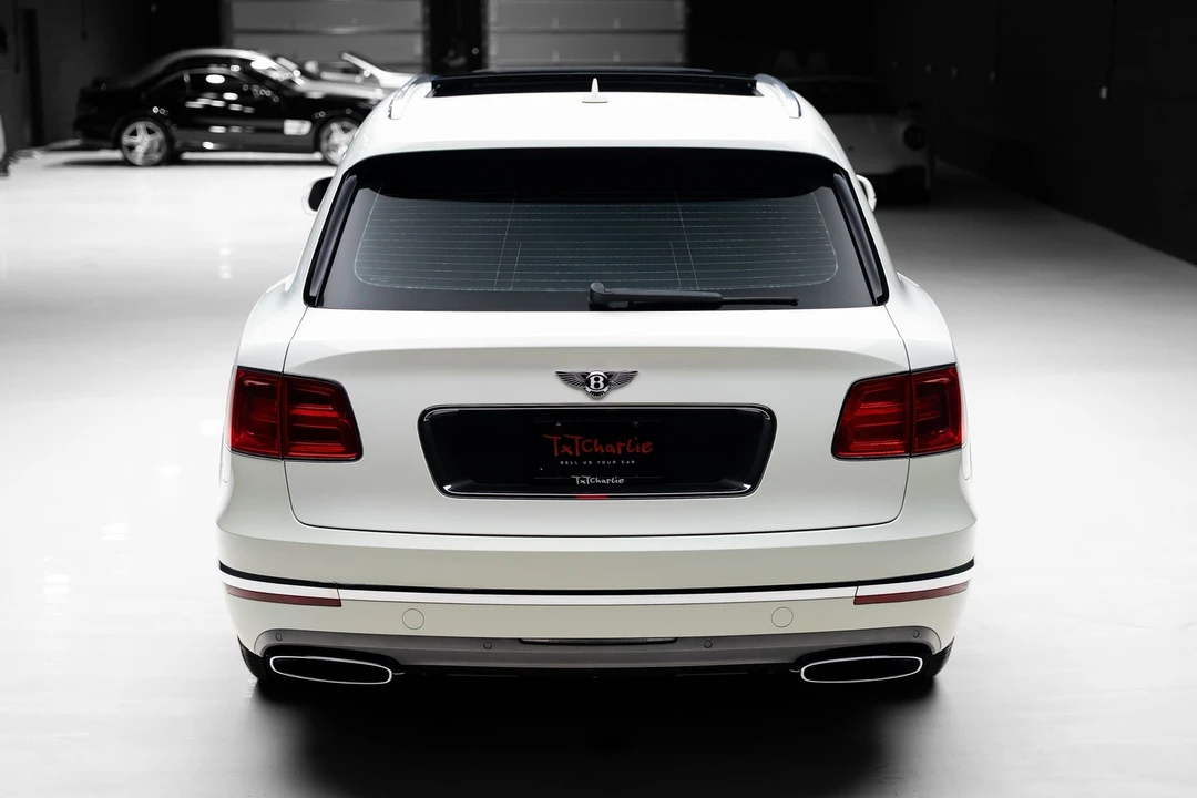 2018 Bentley Bentayga - Image 24 of 31