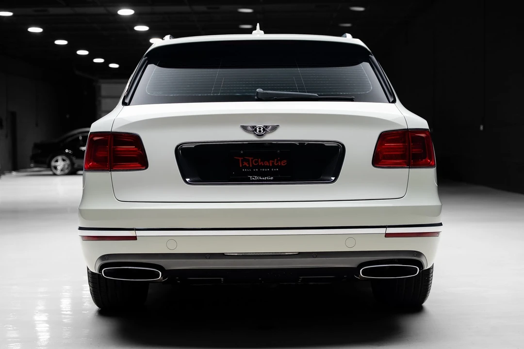2018 Bentley Bentayga - Image 26 of 31