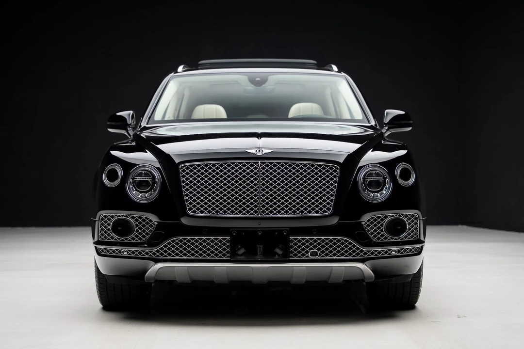2018 Bentley Bentayga - Image 8 of 31