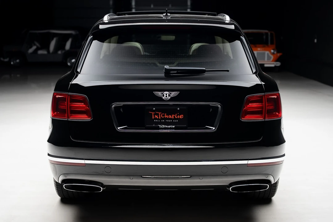 2018 Bentley Bentayga - Image 26 of 31
