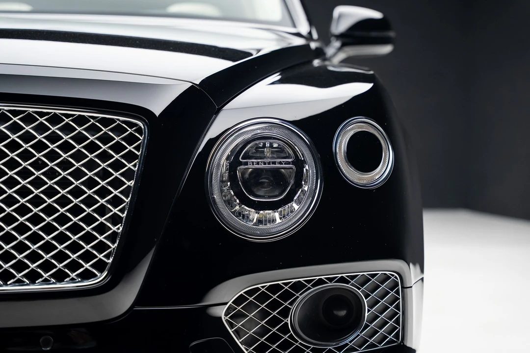 2018 Bentley Bentayga - Image 10 of 31