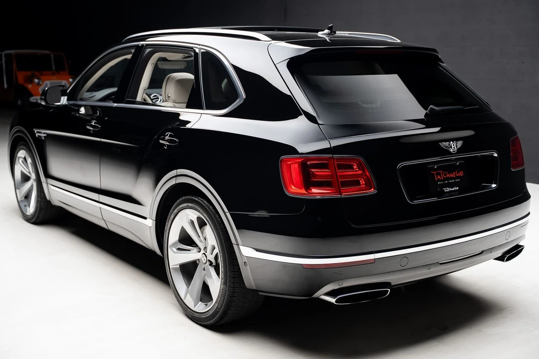 2018 Bentley Bentayga - Image 24 of 31