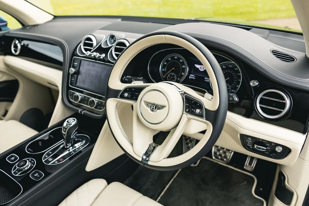 2018 Bentley Bentayga - Image 24 of 31