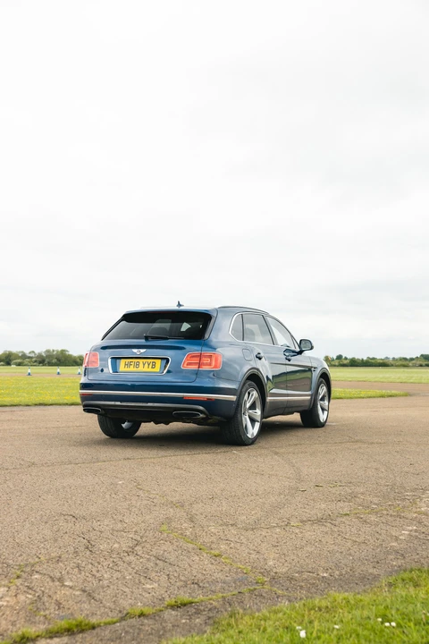 2018 Bentley Bentayga - Image 11 of 31