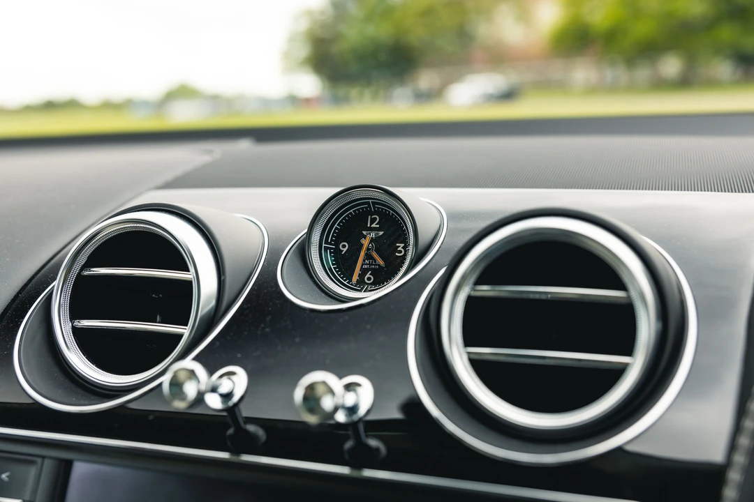 2018 Bentley Bentayga - Image 17 of 31