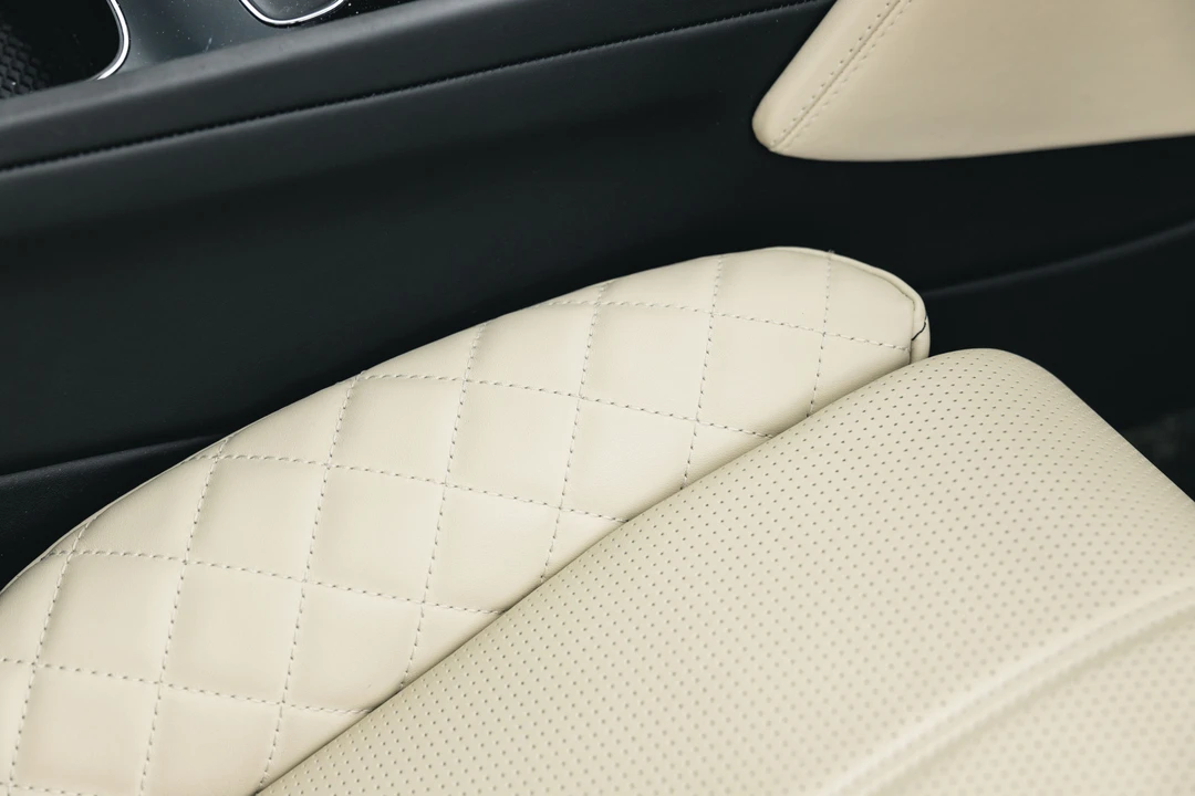 2018 Bentley Bentayga - Image 22 of 31