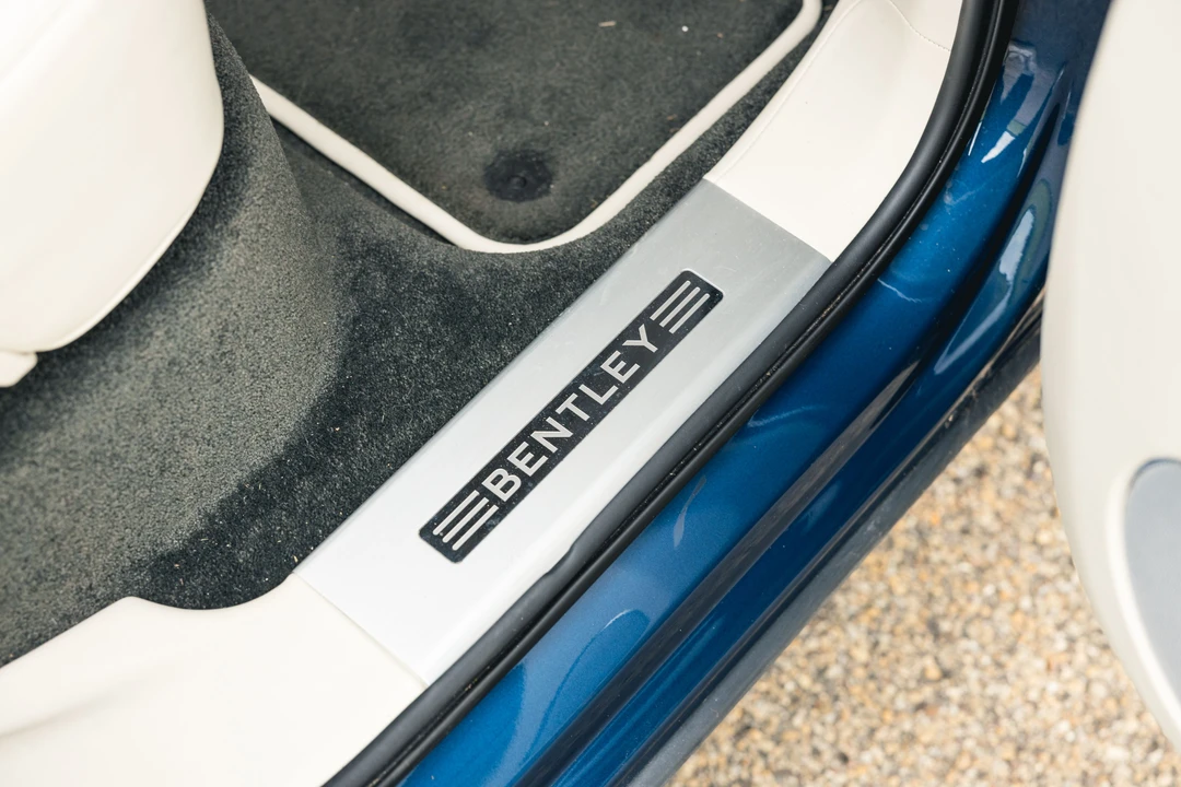 2018 Bentley Bentayga - Image 29 of 31