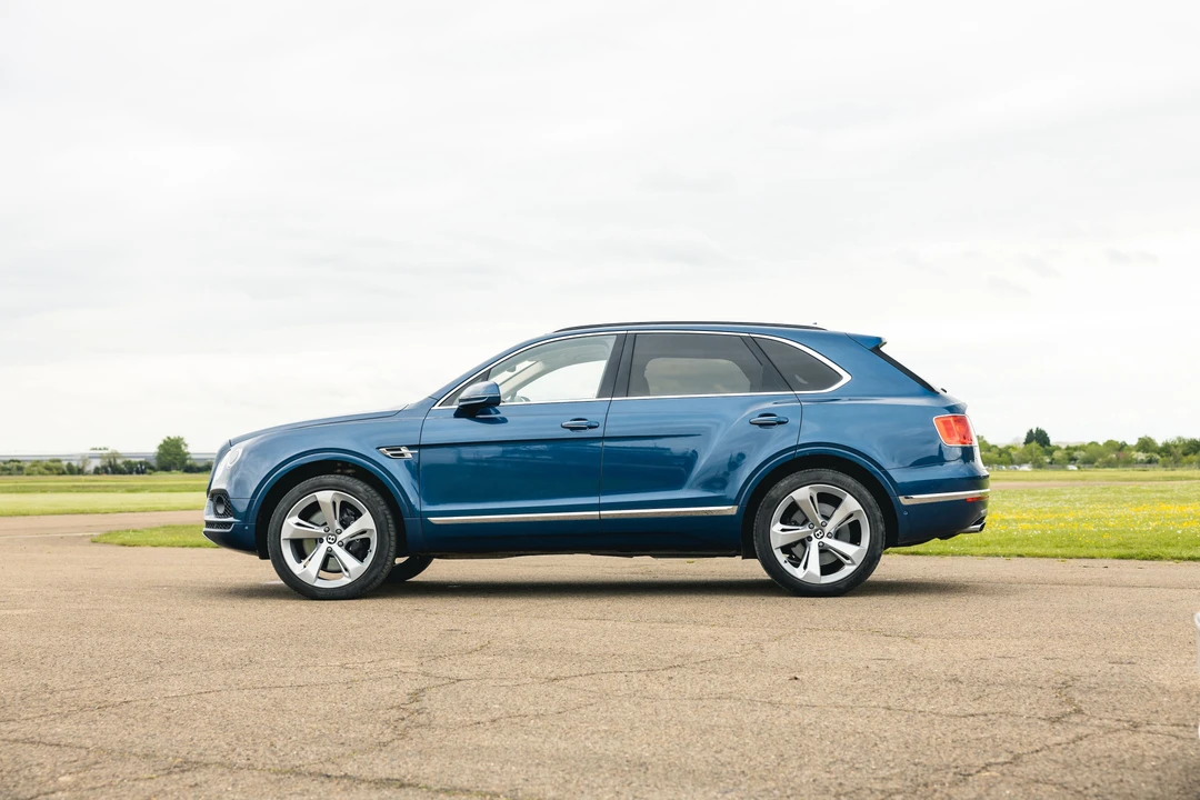 2018 Bentley Bentayga - Image 6 of 31