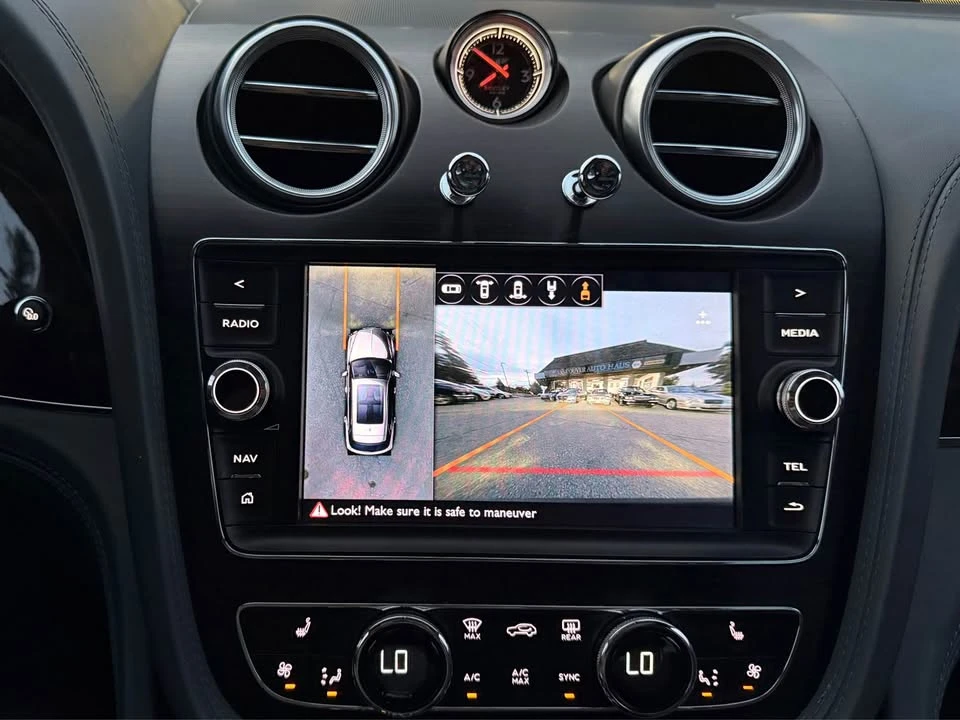 2018 Bentley Bentayga - Image 10 of 15