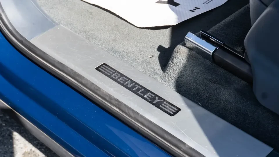 2018 Bentley Bentayga - Image 15 of 20