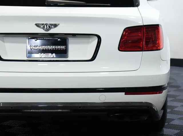 2018 Bentley Bentayga - Image 18 of 20