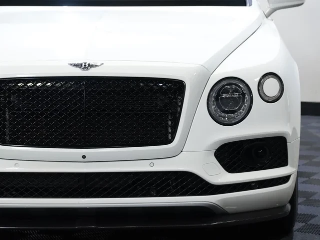 2018 Bentley Bentayga - Image 10 of 20