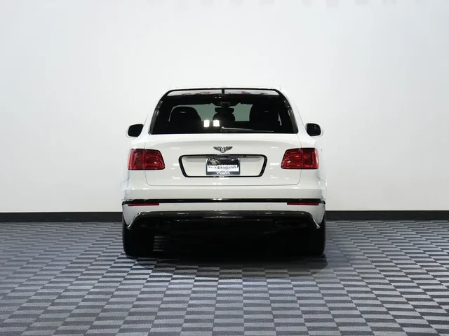 2018 Bentley Bentayga - Image 7 of 20