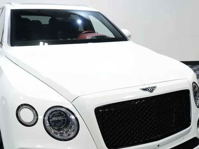 2018 Bentley Bentayga - Image 13 of 20