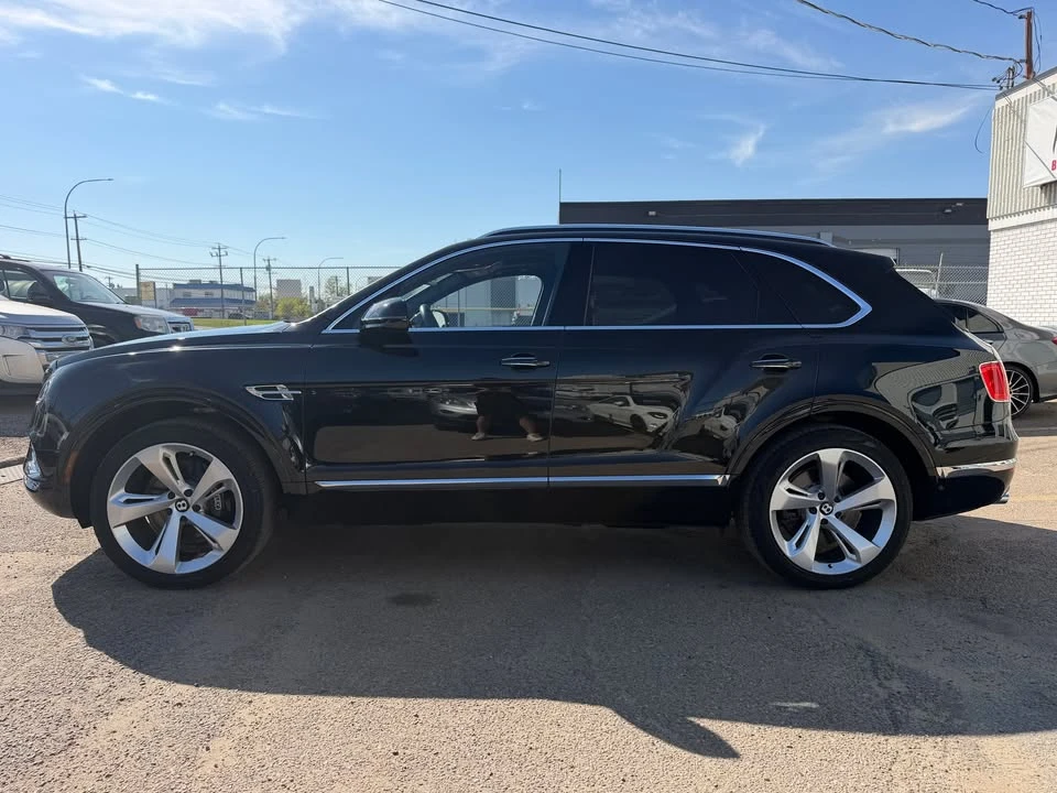 2018 Bentley Bentayga - Image 8 of 20