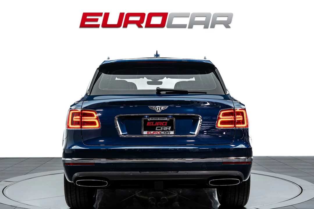 2018 Bentley Bentayga - Image 4 of 31