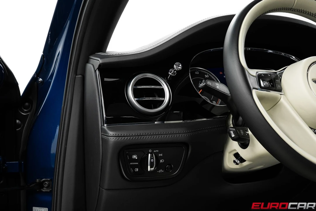 2018 Bentley Bentayga - Image 26 of 31