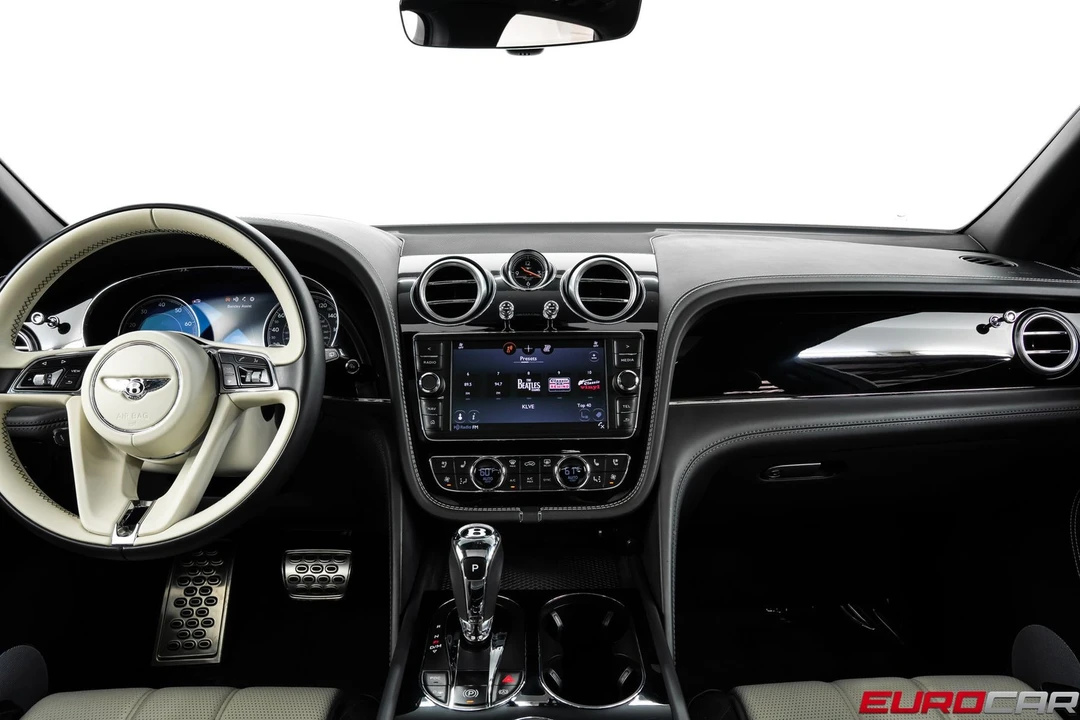 2018 Bentley Bentayga - Image 25 of 31