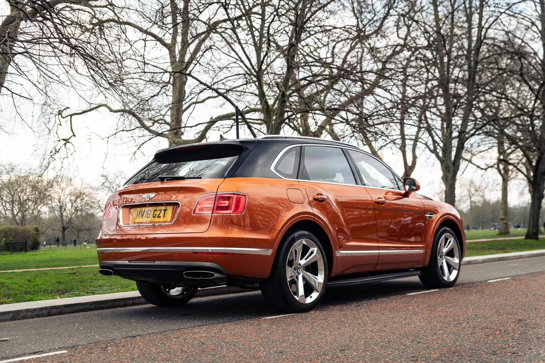 2018 Bentley Bentayga - Image 13 of 31