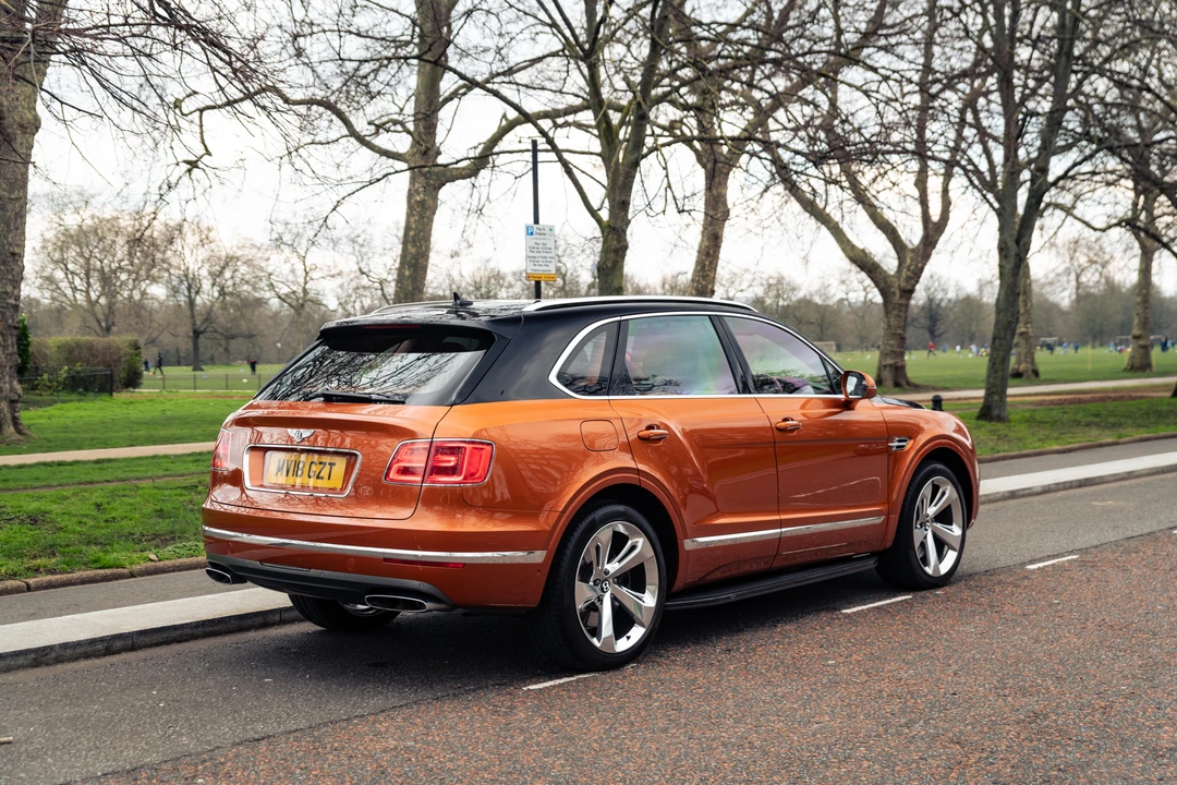 2018 Bentley Bentayga - Image 14 of 31