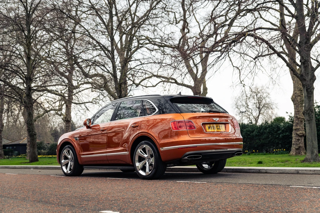 2018 Bentley Bentayga - Image 11 of 31