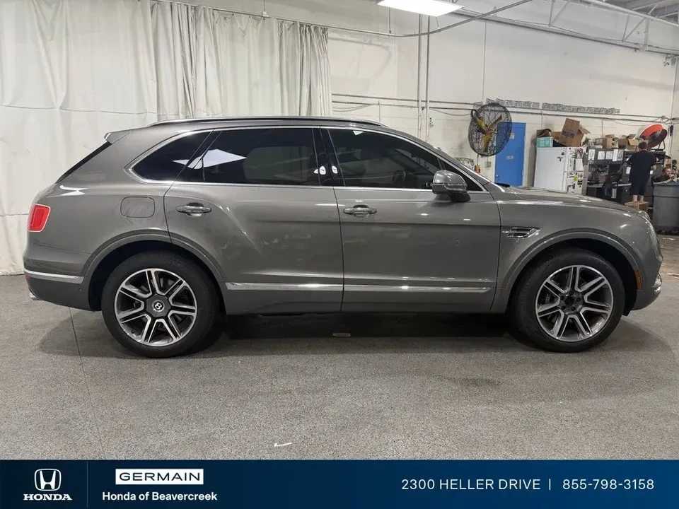 2018 Bentley Bentayga - Image 8 of 20