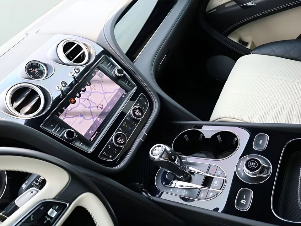 2018 Bentley Bentayga - Image 20 of 20