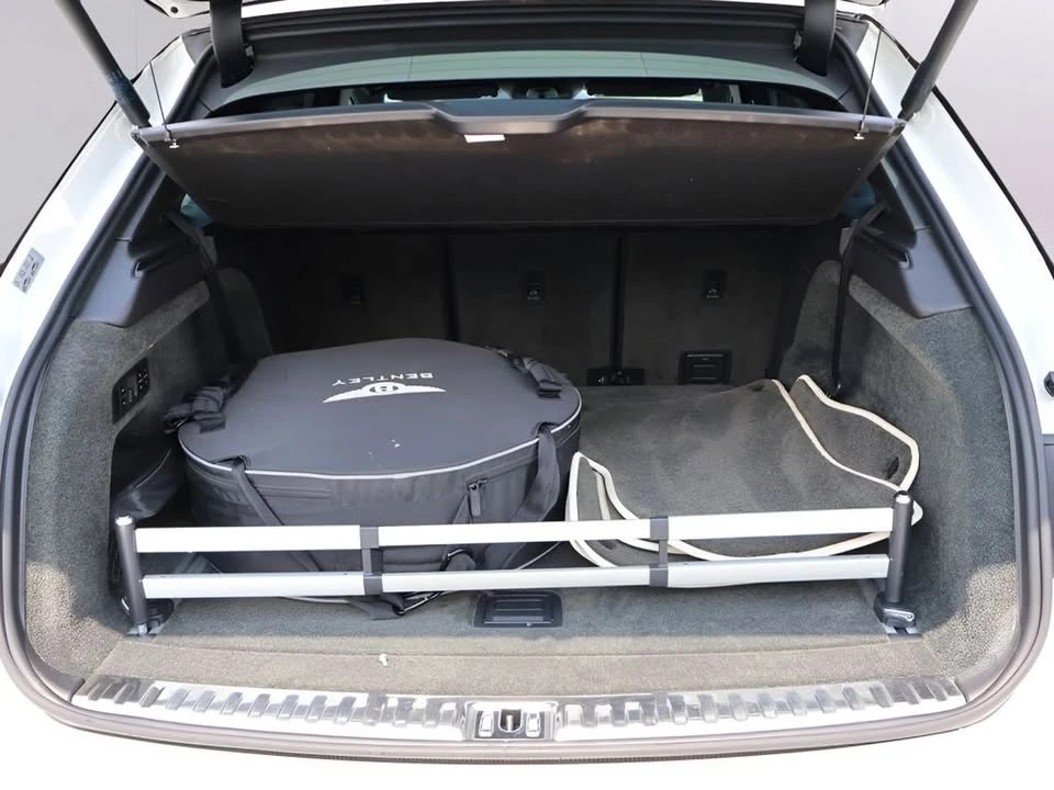 2018 Bentley Bentayga - Image 16 of 20