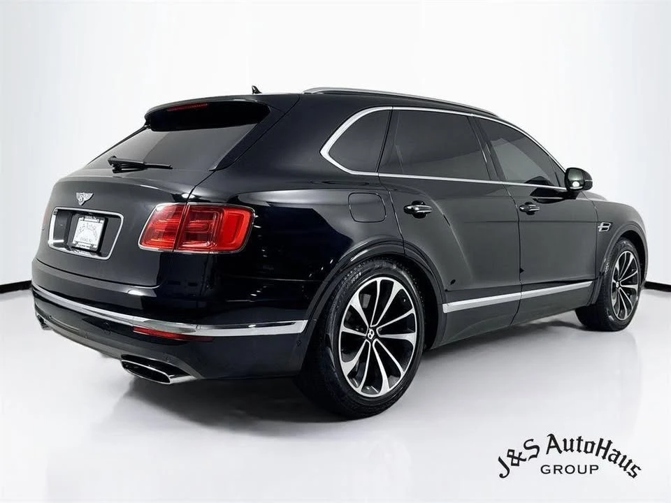 2018 Bentley Bentayga - Image 7 of 20