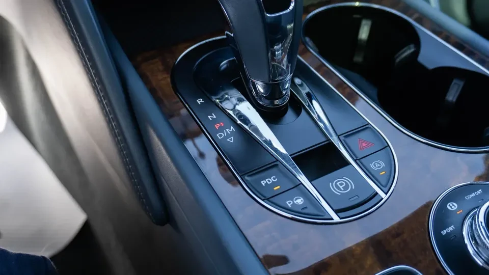 2018 Bentley Bentayga - Image 17 of 20