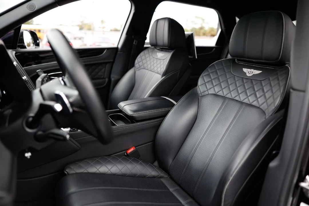 2018 Bentley Bentayga - Image 8 of 21