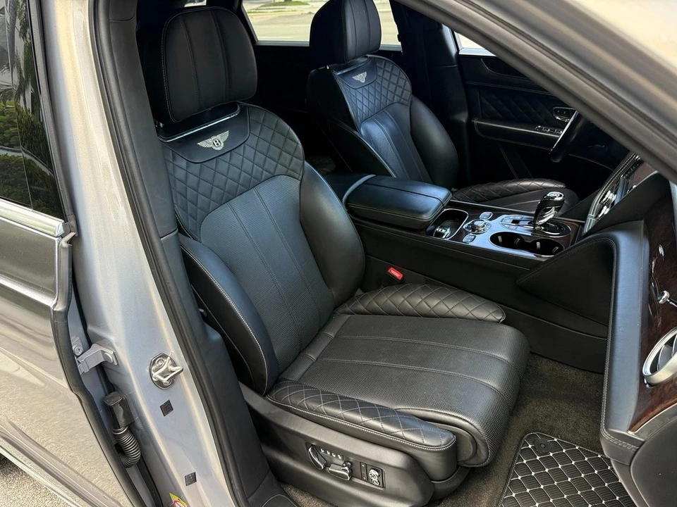 2018 Bentley Bentayga - Image 20 of 24