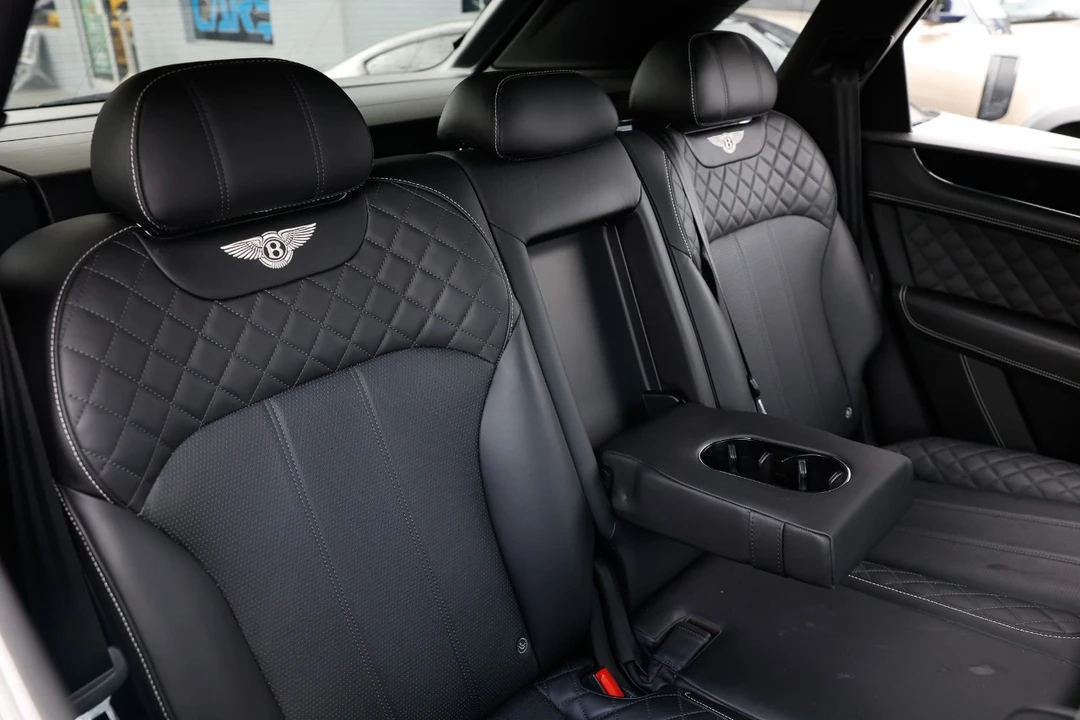 2018 Bentley Bentayga - Image 14 of 21