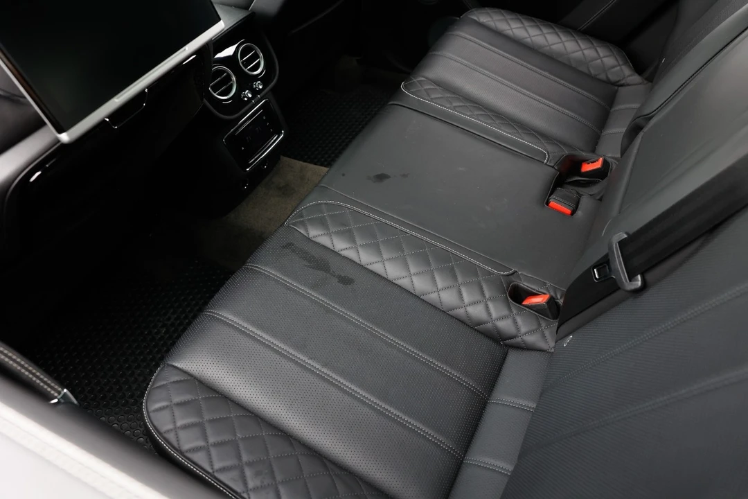2018 Bentley Bentayga - Image 10 of 21