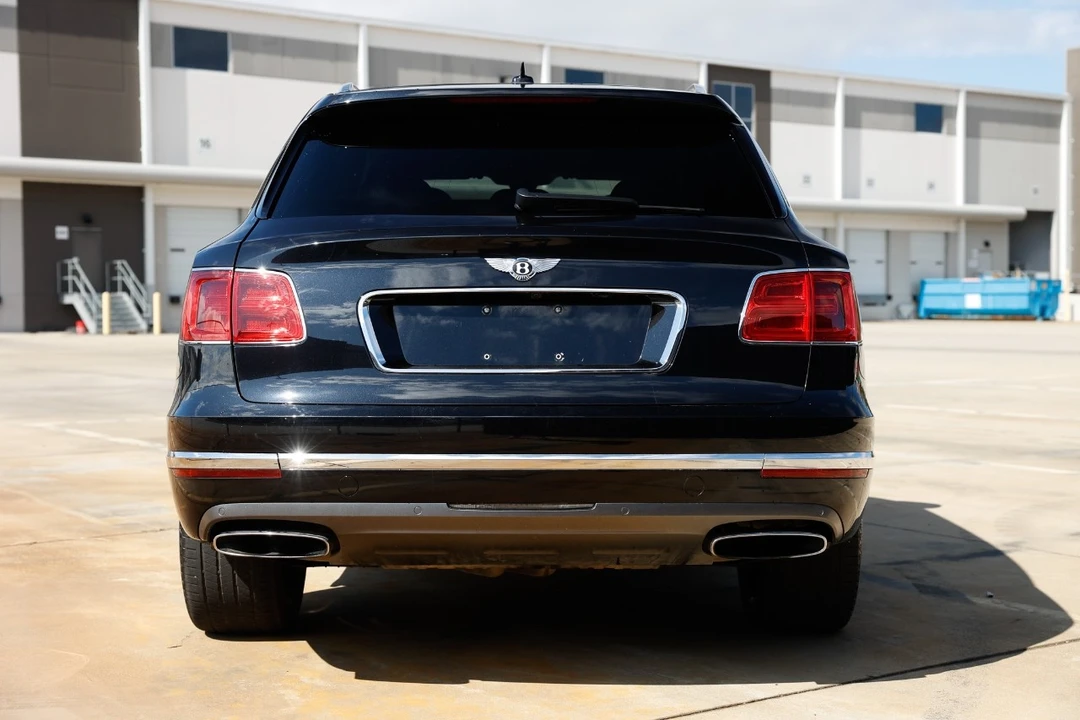 2018 Bentley Bentayga - Image 7 of 21