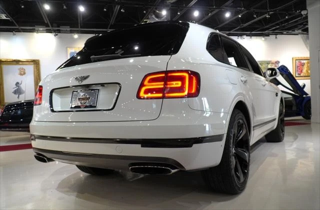2018 Bentley Bentayga - Image 7 of 24