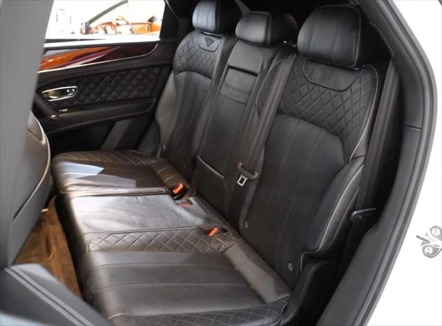 2018 Bentley Bentayga - Image 11 of 24