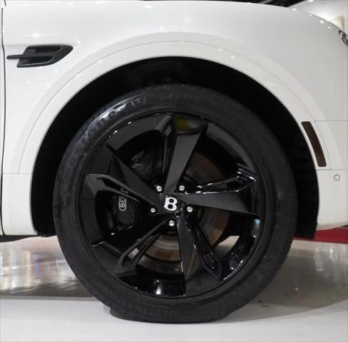 2018 Bentley Bentayga - Image 24 of 24