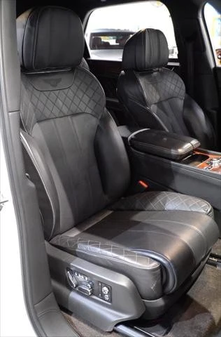 2018 Bentley Bentayga - Image 10 of 24