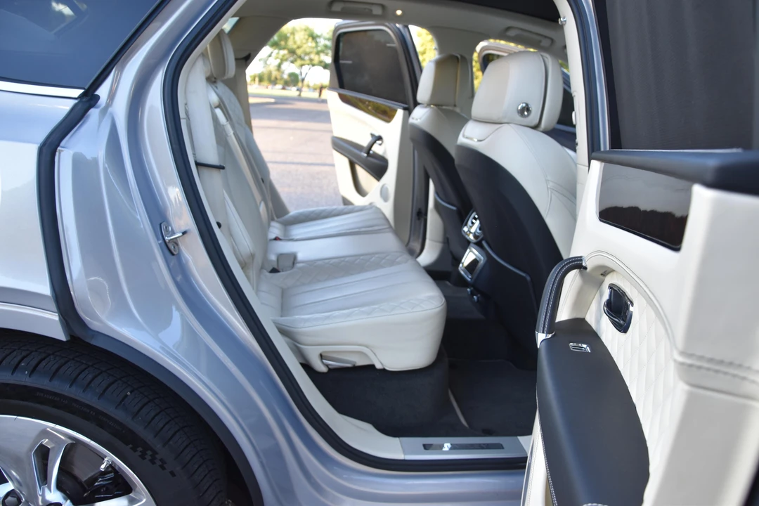2018 Bentley Bentayga - Image 30 of 31
