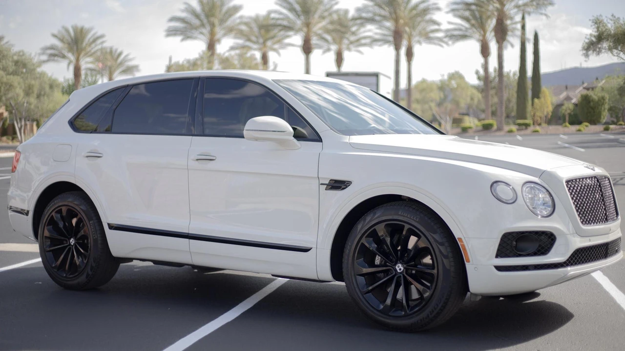 2018 Bentley Bentayga - Image 13 of 31