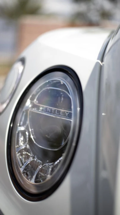 2018 Bentley Bentayga - Image 27 of 31